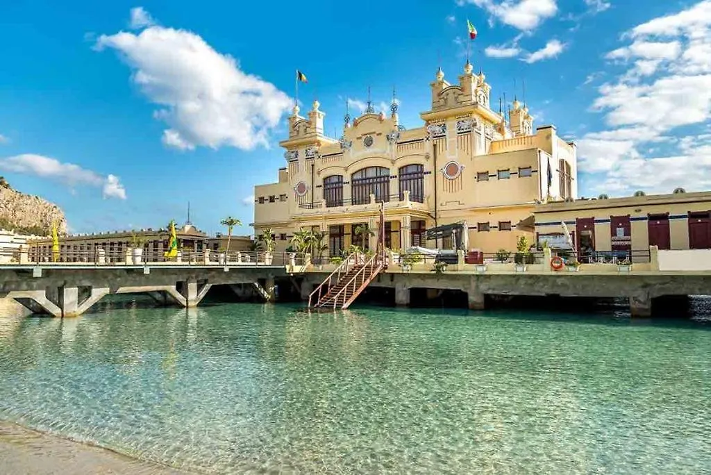 Al Balhara Resort & Spa Palermo Hotell